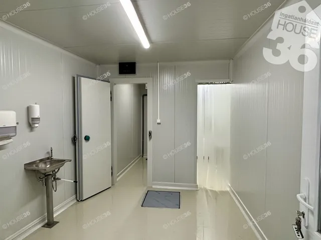 Eladó kereskedelmi és ipari ingatlan Kiskunfélegyháza 19 nm