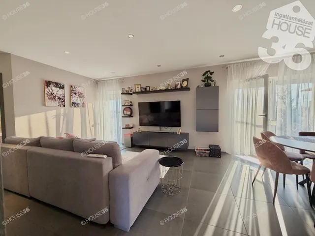 Eladó ház Kecskemét, Kadafalva 75 nm