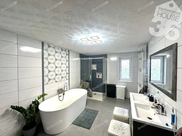 Eladó mezőgazdasági ingatlan Kiskunfélegyháza 92 nm