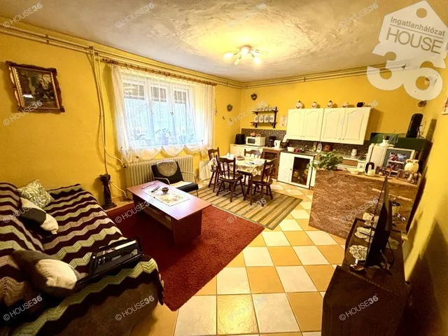 Eladó mezőgazdasági ingatlan Pálmonostora 106 nm