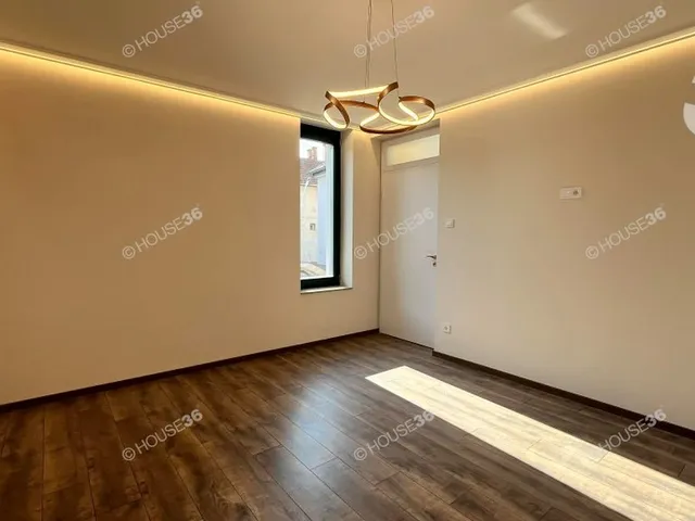 Eladó lakás Kecskemét, Belváros 88 nm