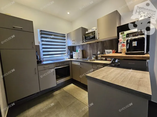 Eladó ház Kecskemét, Kadafalva 75 nm