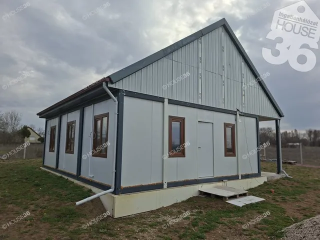 Eladó ház Fülöpjakab 54 nm