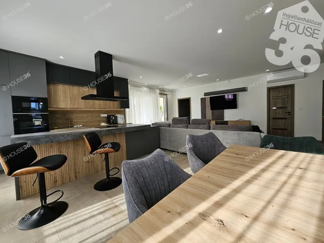 Eladó ház Kecskemét 140 nm