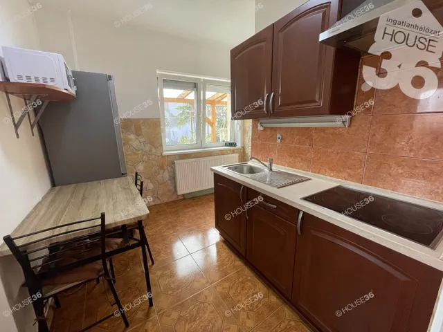 Eladó ház Kecskemét, Belváros 34 nm