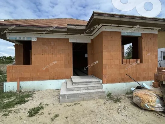 Eladó ház Kecskemét, Hollandfalu 128 nm