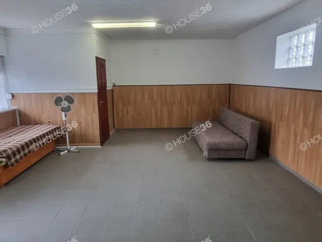 Eladó ház Tiszaalpár 133 nm