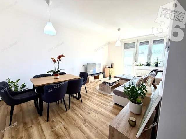 Eladó lakás Kecskemét, Hunyadiváros 54 nm
