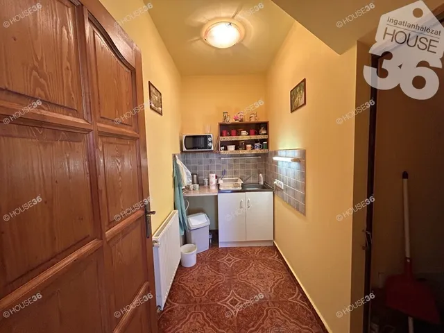 Eladó ház Cserkeszőlő 245 nm