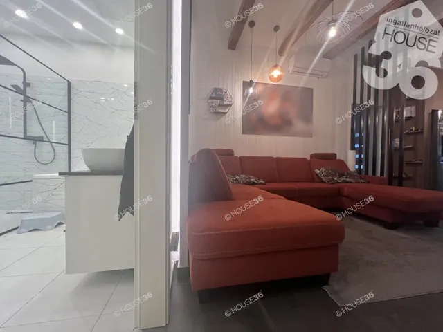 Eladó ház Kecskemét, Rendőrfalu 90 nm