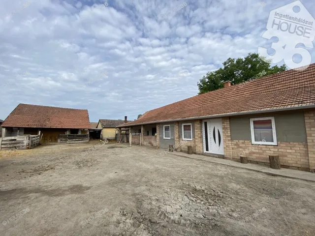 Eladó ház Szabadszállás 86 nm