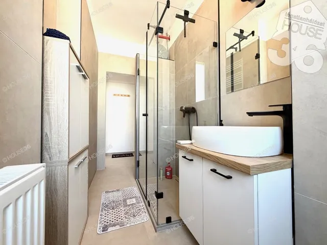 Eladó lakás Kecskemét, Hunyadiváros 54 nm