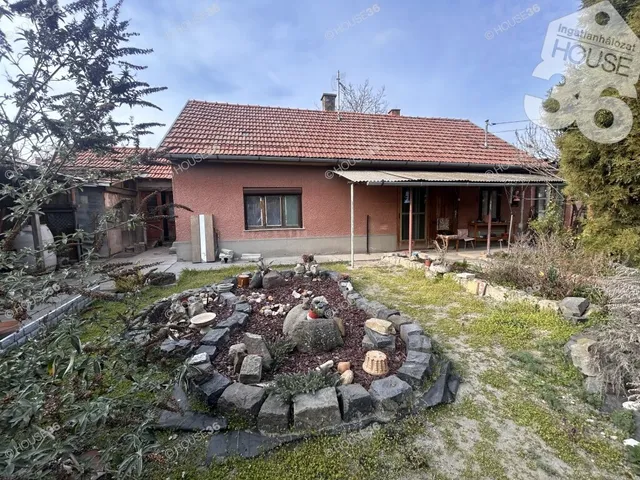 Eladó ház Nagykőrös 75 nm