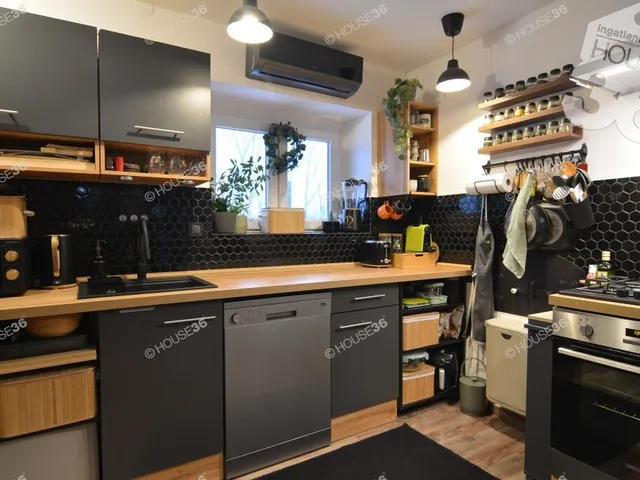 Eladó mezőgazdasági ingatlan Cserkeszőlő 92 nm