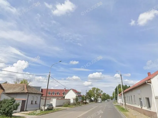 Eladó telek Kecskemét 365 nm