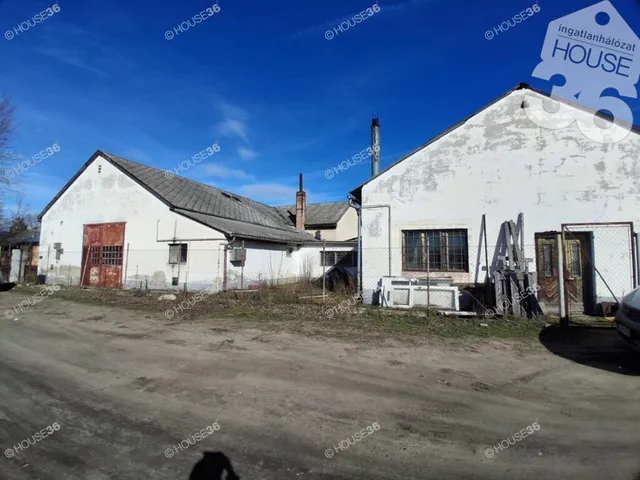 Eladó kereskedelmi és ipari ingatlan Kecskemét, Kisfái 640 nm