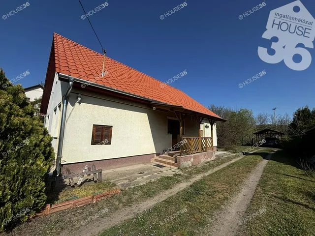 Eladó ház Kecskemét, Hetényegyháza 95 nm