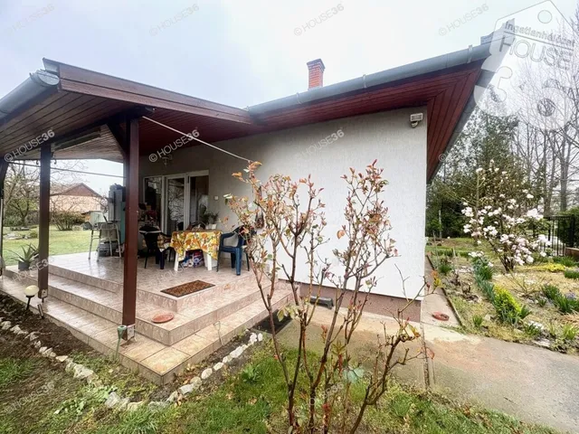 Eladó ház Cserkeszőlő 50 nm