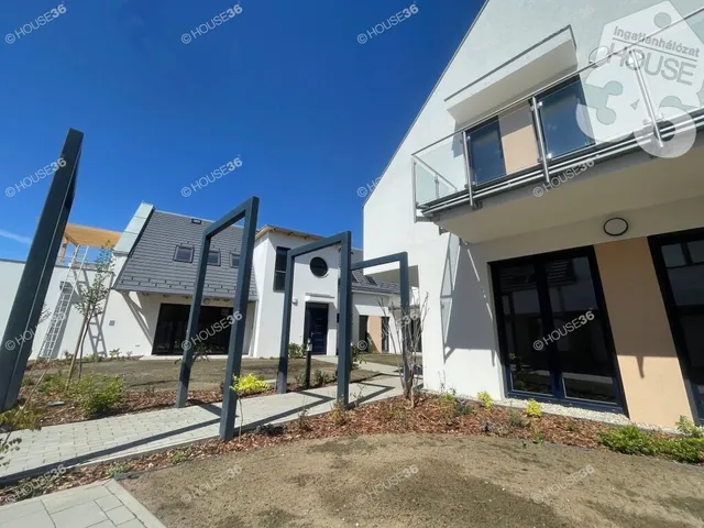 Eladó lakás Kecskemét, Belváros 137 nm