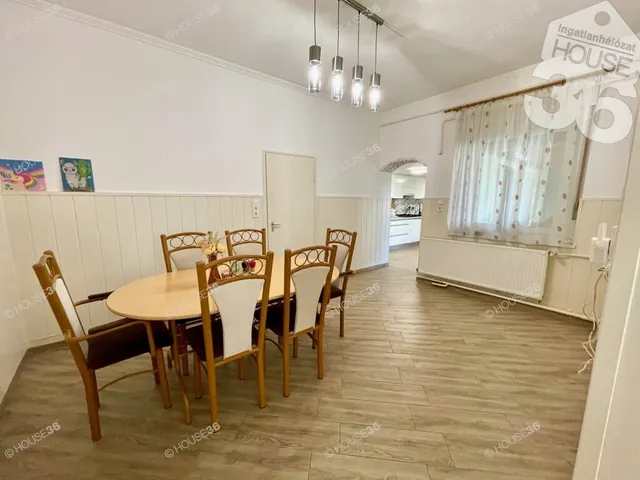 Eladó ház Kecskemét, Katonatelep 140 nm