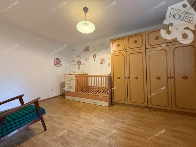 Eladó ház Kecskemét, Rendőrfalu 40 nm