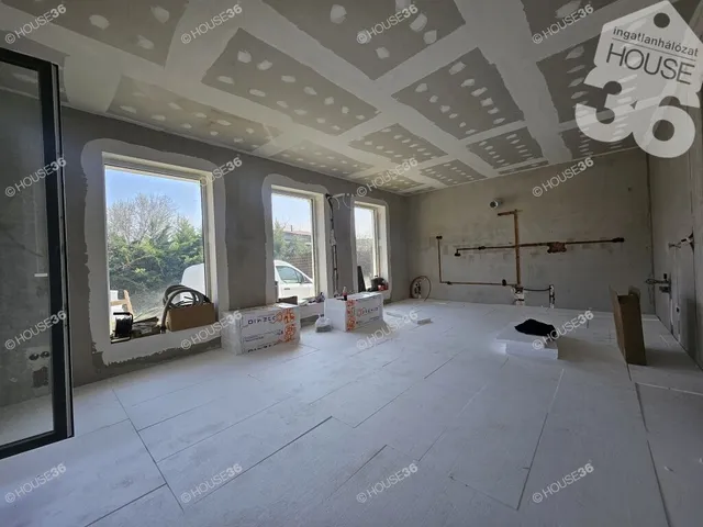 Eladó ház Kecskemét, Hunyadiváros 95 nm