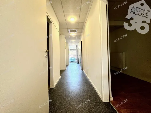 Eladó kereskedelmi és ipari ingatlan Kecskemét 82 nm