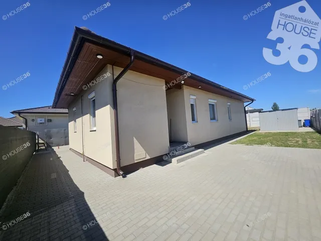 Eladó ház Kecskemét 111 nm