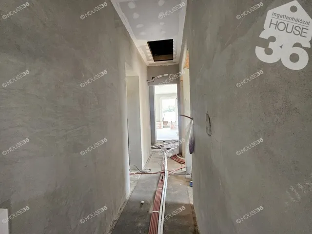 Eladó ház Kecskemét, Hunyadiváros 95 nm