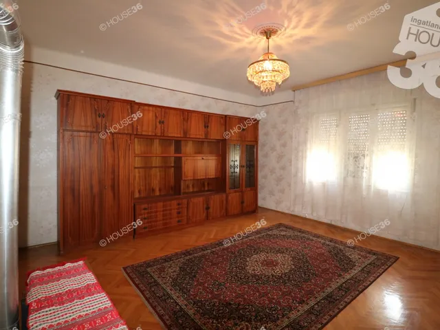 Eladó ház Kecskemét 200 nm