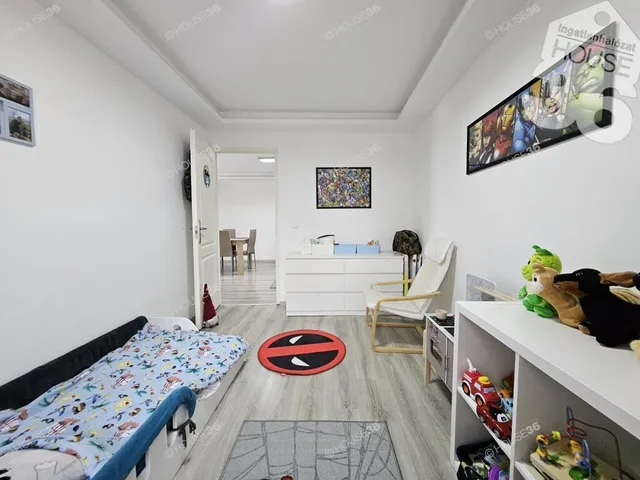 Eladó ház Izsák 81 nm