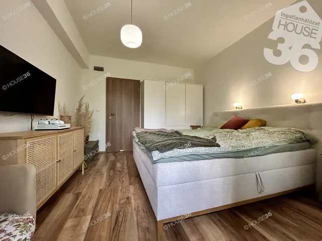 Eladó lakás Kecskemét, Hunyadiváros 58 nm