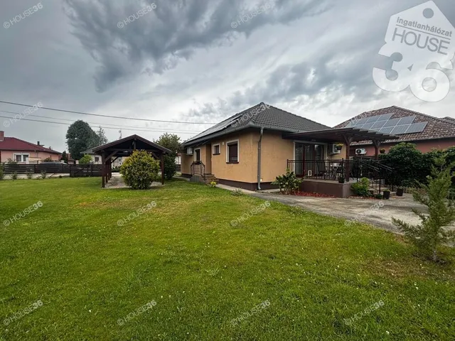Eladó ház Kecskemét 85 nm