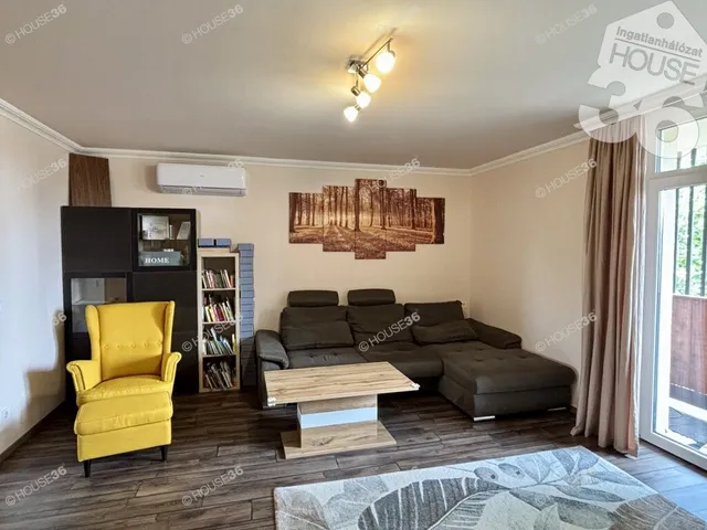 Eladó lakás Kecskemét 105 nm