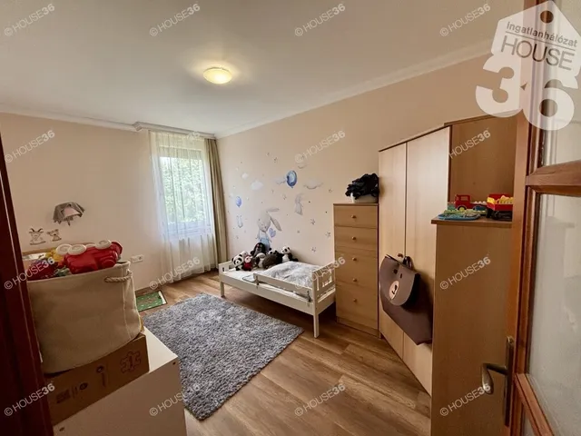Eladó lakás Kecskemét 105 nm