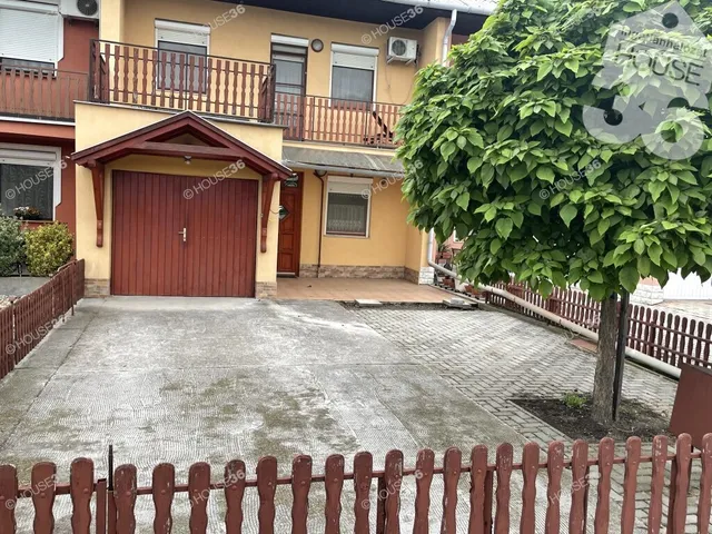 Eladó lakás Solt 114 nm
