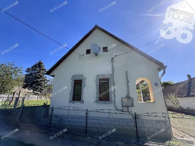 Eladó ház Tevel 88 nm