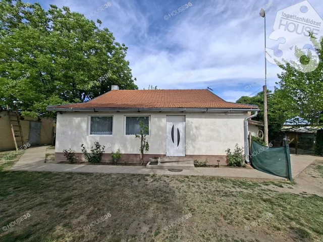 Eladó mezőgazdasági ingatlan Bugac 70 nm