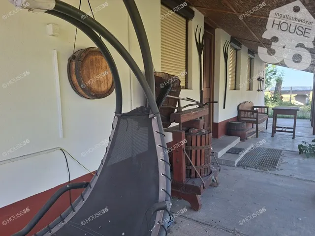 Eladó mezőgazdasági ingatlan Tiszaalpár 71 nm