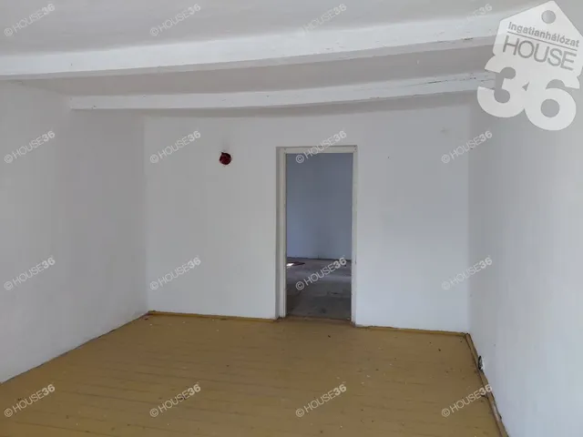 Eladó mezőgazdasági ingatlan Kecskemét, Borbás 60 nm