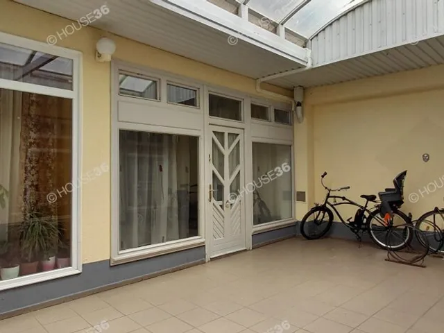 Kiadó kereskedelmi és ipari ingatlan Kecskemét, Belváros 42 nm