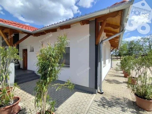 Eladó ház Bugac 113 nm