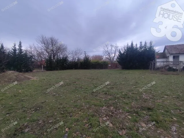 Eladó telek Kecskemét 1475 nm