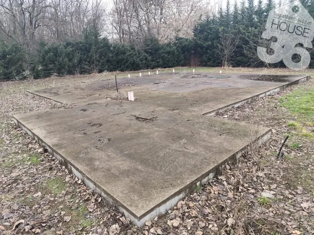 Eladó telek Kecskemét 1475 nm