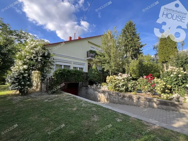 Eladó ház Géderlak 120 nm