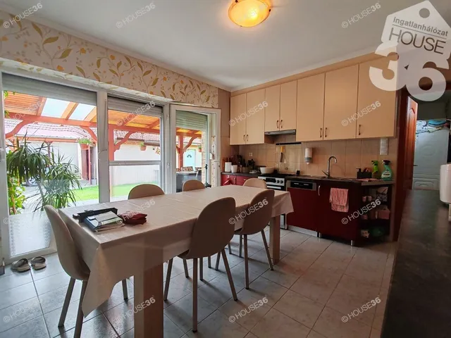 Eladó ház Lajosmizse 88 nm