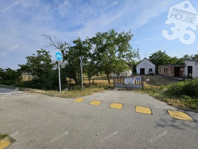 Eladó mezőgazdasági ingatlan Kecskemét, Kósafalu 90 nm