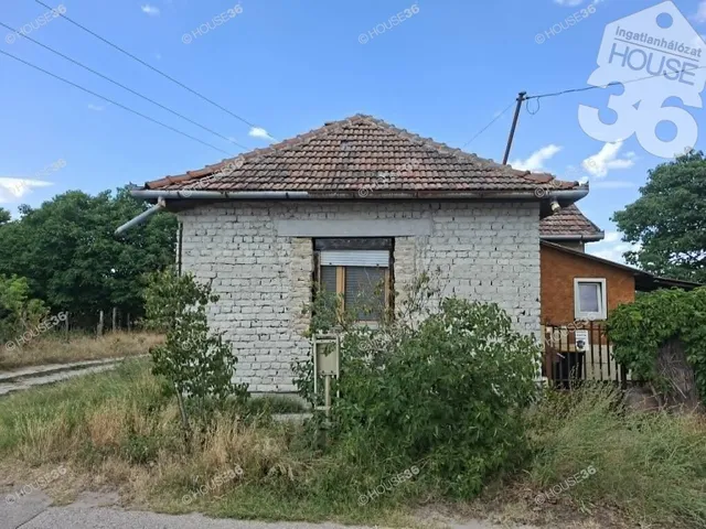 Eladó ház Jászszentlászló 48 nm