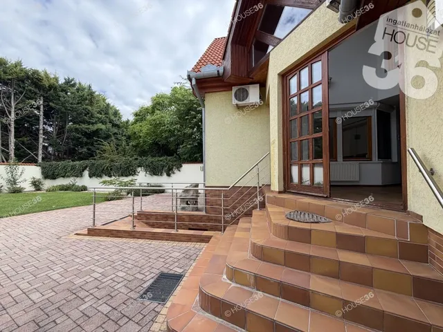 Eladó ház Kecskemét 162 nm