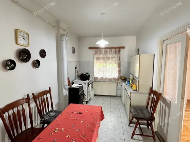 Eladó ház Kecskemét, Kadafalva 74 nm